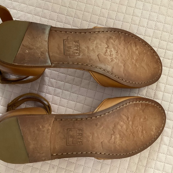 NEW_7.5 M - Women Frye Tan Carson Knotted Ballet Shoe - Picture 4 of 9